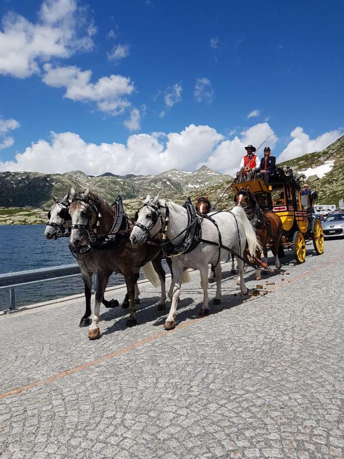 B&B Gottardo Airolo Ngoại thất bức ảnh